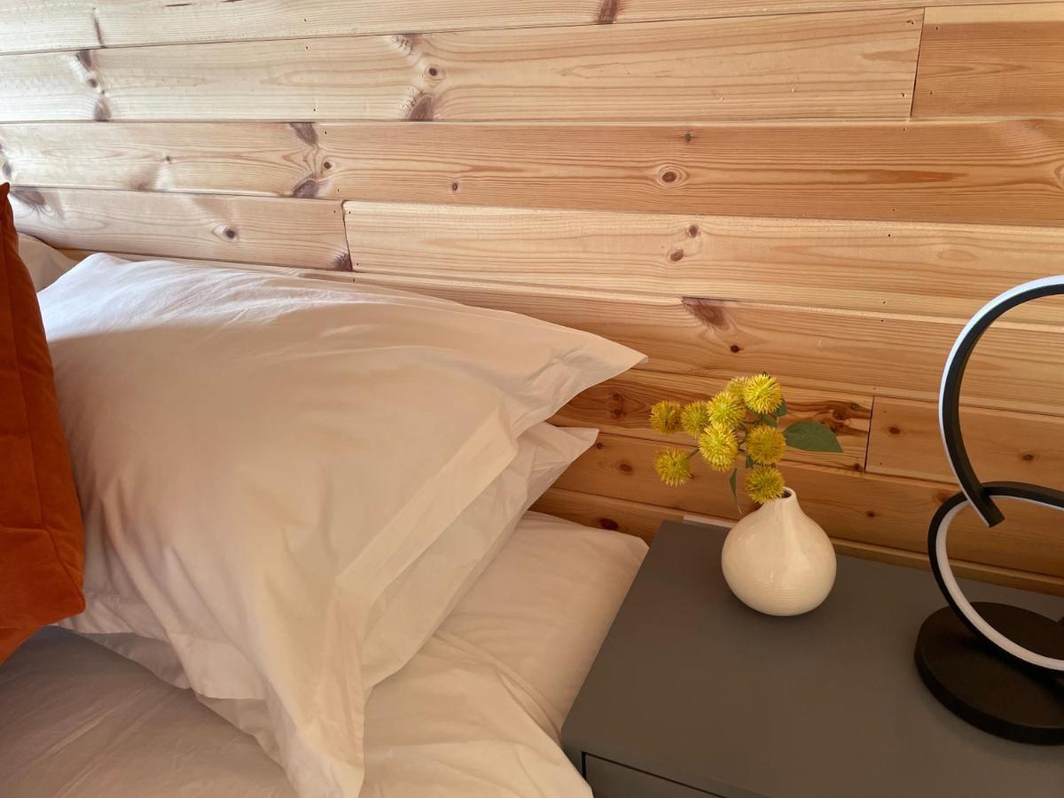 Кемпинг Little Meadow Pods With Hot Tub Йорк